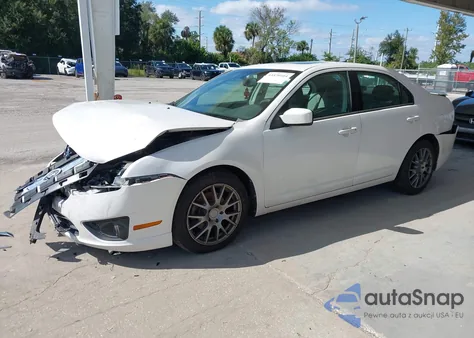 2010 Ford Fusion Se z USA, uszkodzony, nr VIN 3FAHP0HA5AR328467